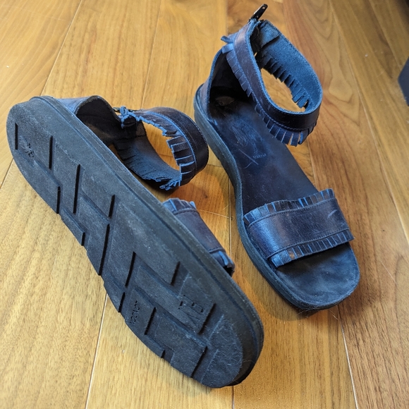 Fly London Mexu sandals navy blue size 40 - Picture 4 of 5